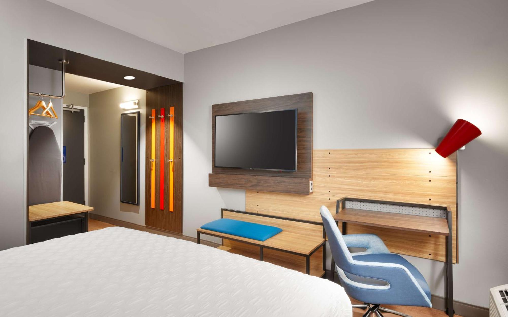 Tru By Hilton Clearfield Hill Air Force Base, Ut Hotel Exterior photo